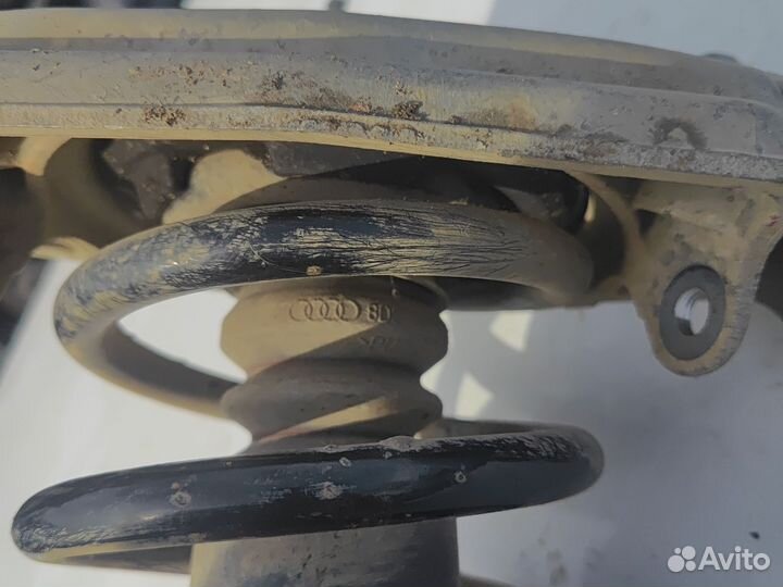 Передняя стойка в сборе Skoda superb 1