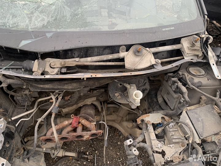 Трапеция дворников nissan tiida c11