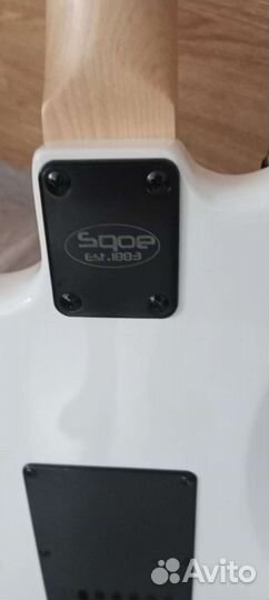 Sqoe sest230 Stratocaster HSS White