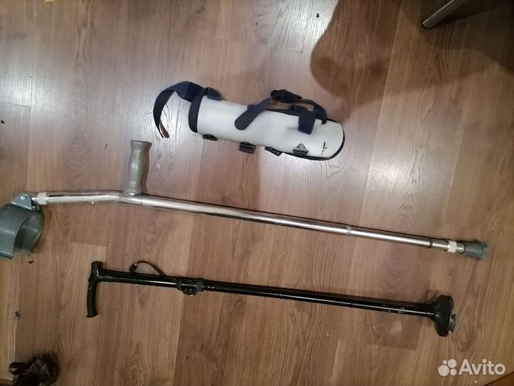 Палка, лангетка для руки, ножки для ходунков