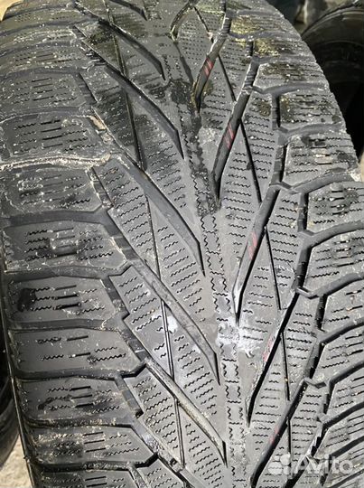 Nokian Hakkapeliitta R SUV 275/45 R20, 3 шт
