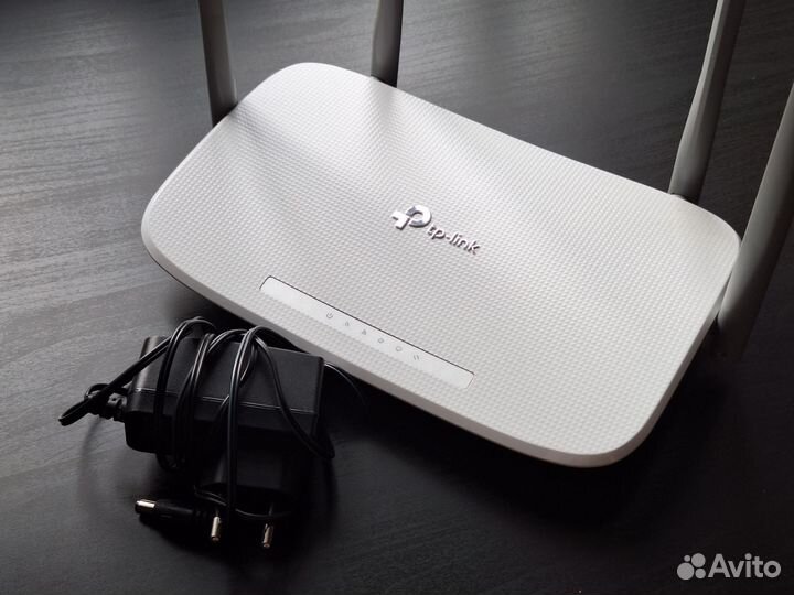 Роутер TP-LinkEC220-G5