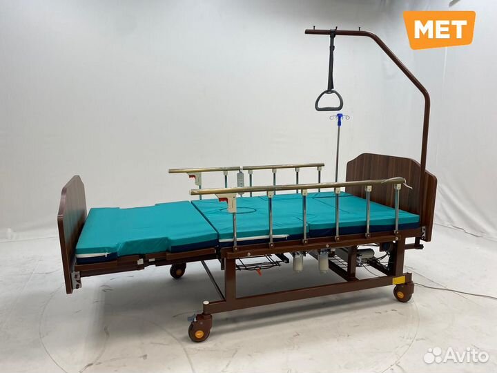 Электрическая медицинская кровать MET Revel L