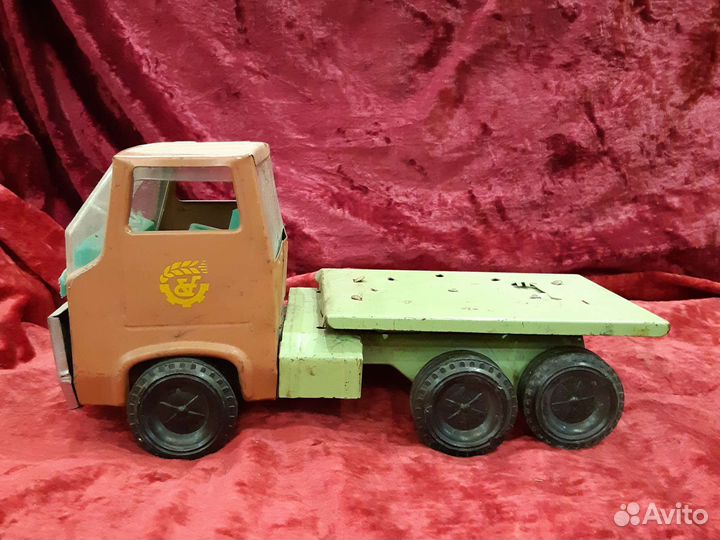 Грузовик игрушка СССР
