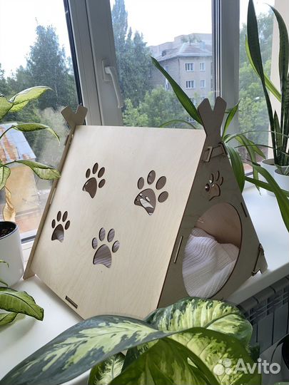 Домик для кошки/собачки маленькой породы