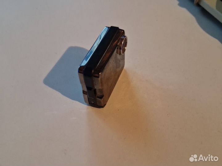 Экшен камера supra