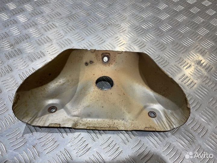 Кожух выпускного коллектора Kia Rio 3 1.4