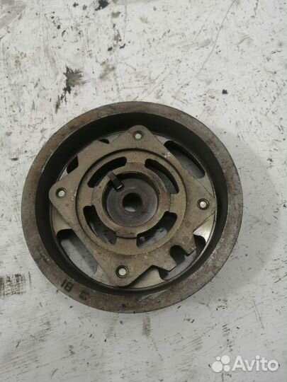 Шестерня грм