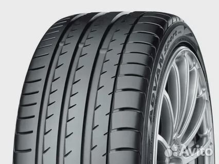 Yokohama Advan Sport V105 285/35 R22 106Y
