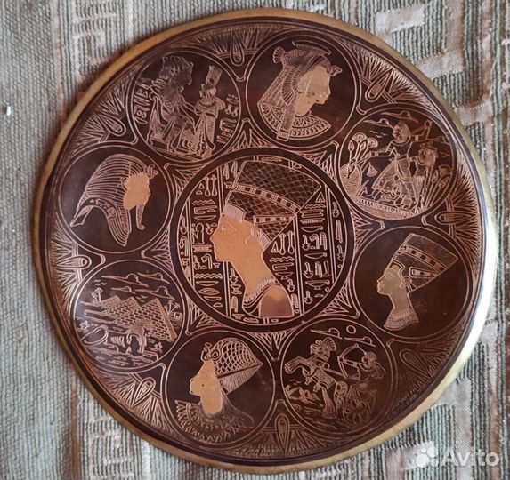 Декоративные тарелки