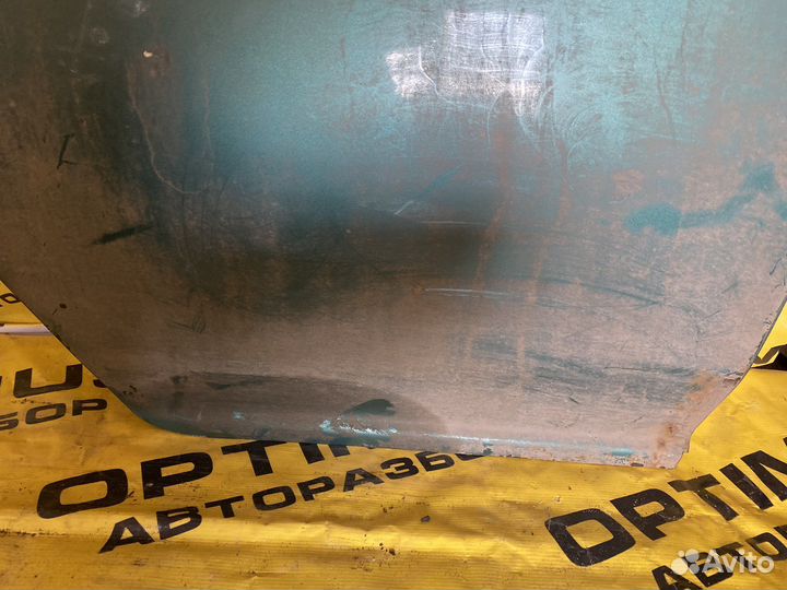 Задняя правая дверь Geely Mk