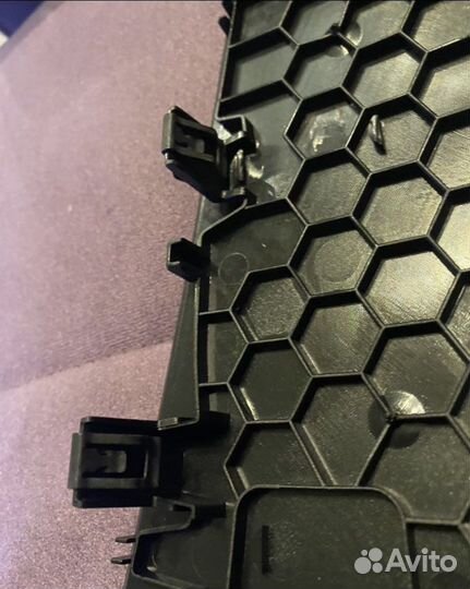 Накладка декоративная на торпедо volvo xc60 2018+