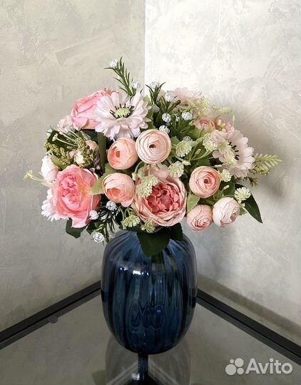 Букеты из искусственных цветов