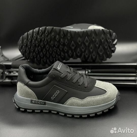 Кроссовки мужские