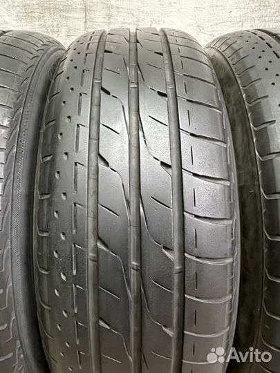 Bridgestone Luft RV II 215/60 R17 96H