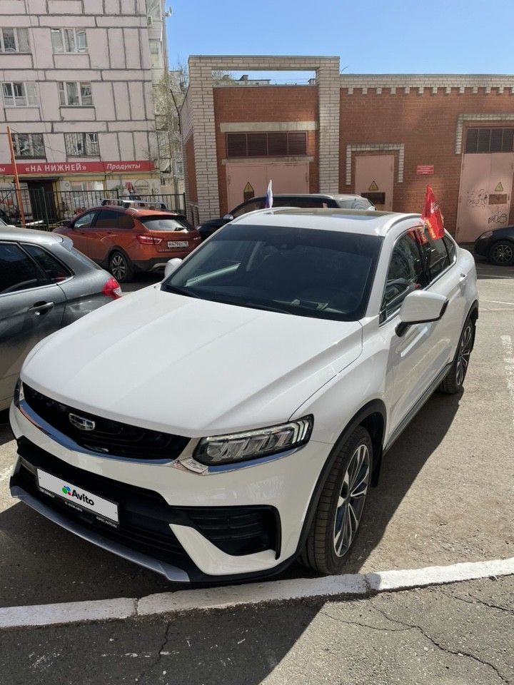 Geely Tugella: фото владельца