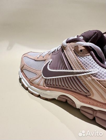 Кроссовки Nike air Zoom Vomero 5 - Оригинал