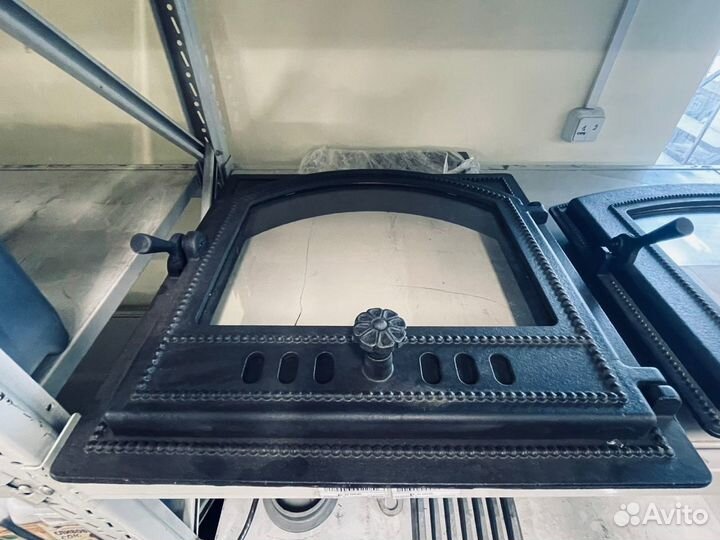 Дверка каминная