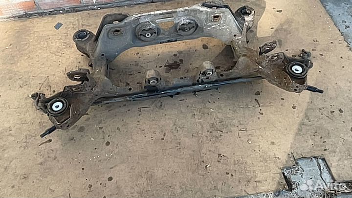 Подрамник задний 4wd Hyundai Santa Fe 2 (CM)