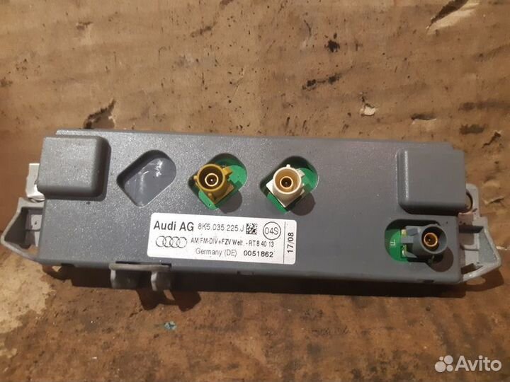 Усилитель антенны Audi A4B8