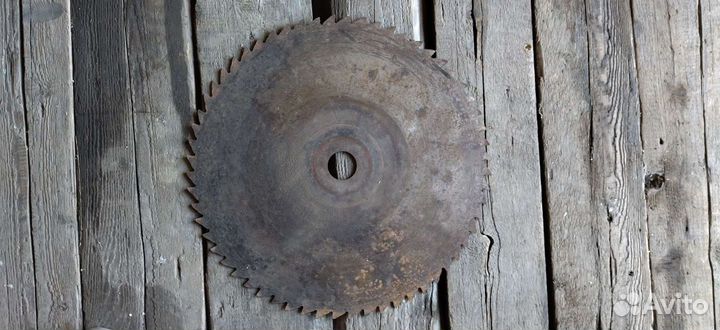 Диск пильный по дереву