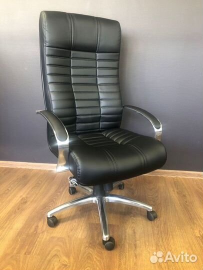 Офисное кресло. Доставка до двери