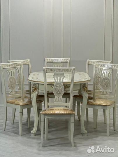 Стол и Стулья