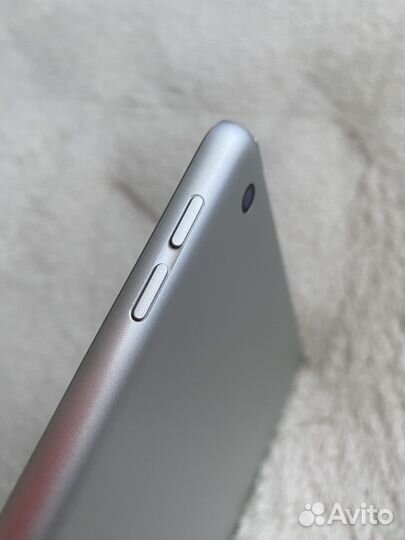iPad 8 поколения 128gb
