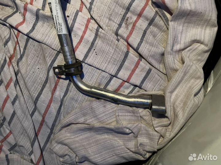 Трубка кондиционера Renault Logan 1 1.4 K7J710