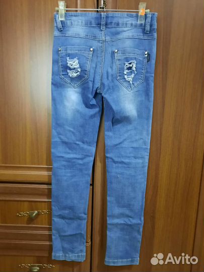 Джинсы для девочки