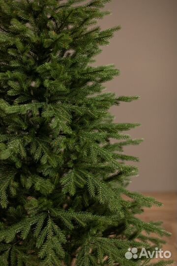 Новогодняя ёлка литая 