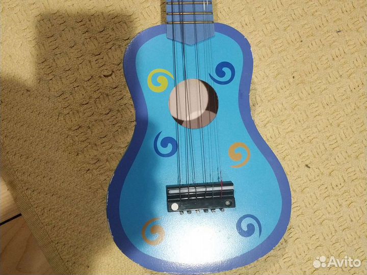 Детская гитара