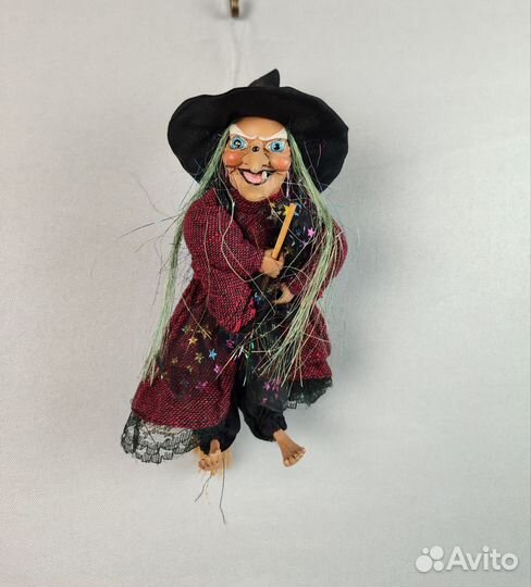 Фарфоровая кукла Баба -Яга