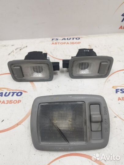 Плафон подсветки салона Hyundai Santa-Fe 2 2.2