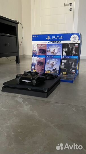Playstation 4 slim 1 tb