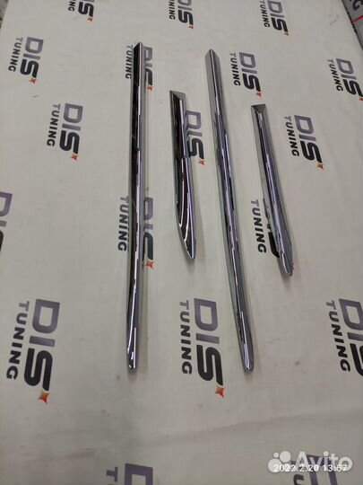 Молдинги дверей Lexus LX450 LX570