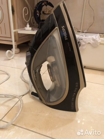 Утюг Philips Azur Ionic GC4740/02