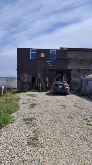 Гараж, > 30 м²