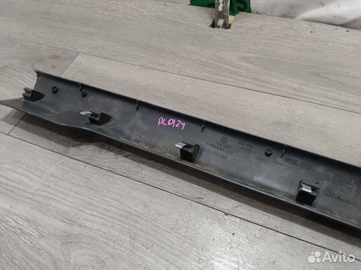 Правая накладка порога для Volkswagen Polo 4