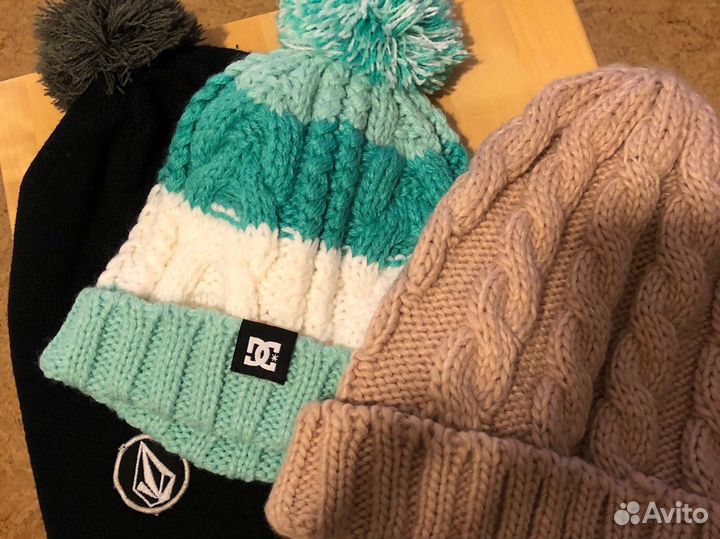 Шапки dcshoes, volcom, marmalato