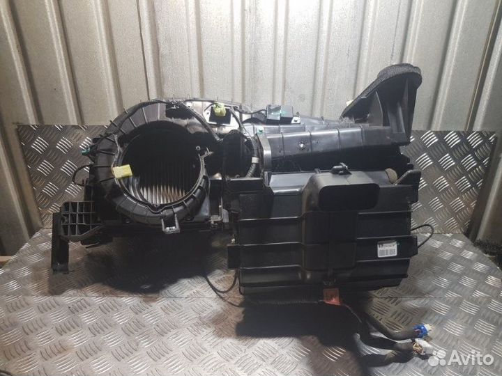 Корпус мотора печки (Chevrolet Captiva)