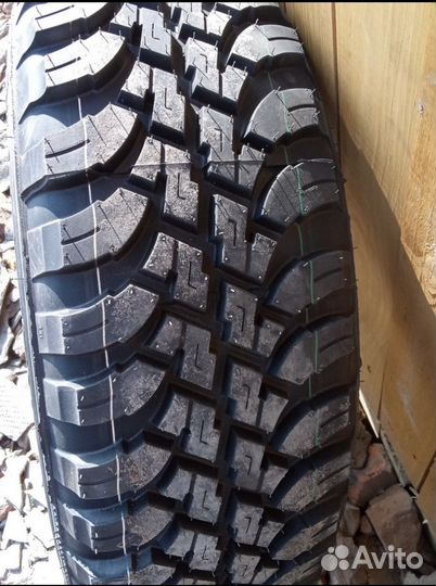 Contyre Expedition 215/65 R16