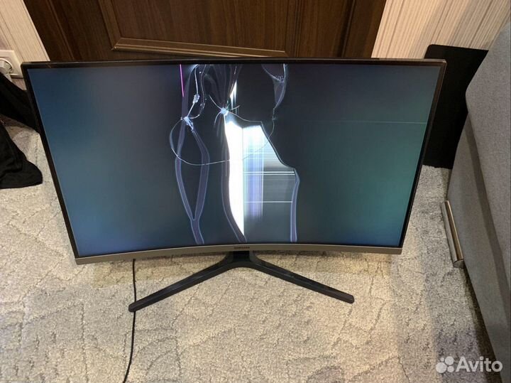 Монитор Samsung 27 c27r500fhi