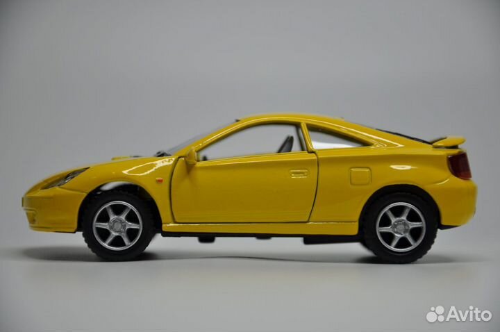 Модель автомобиля Toyota Celica металл