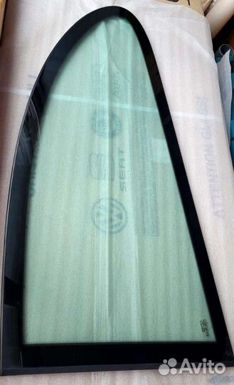 Стекло на водительскую