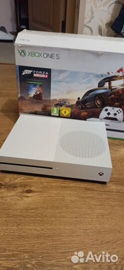 Игровая приставка xbox one s