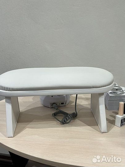 Подставка для маникюра