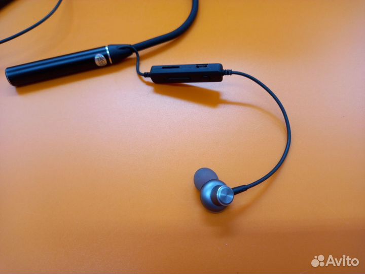 33004 Беспроводные наушники