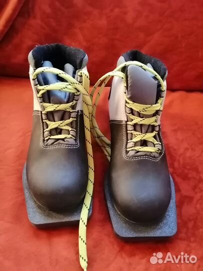 Лыжи беговые детские 150 с ботинками