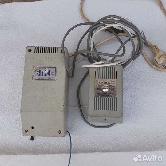 Адаптер блок питания 12v